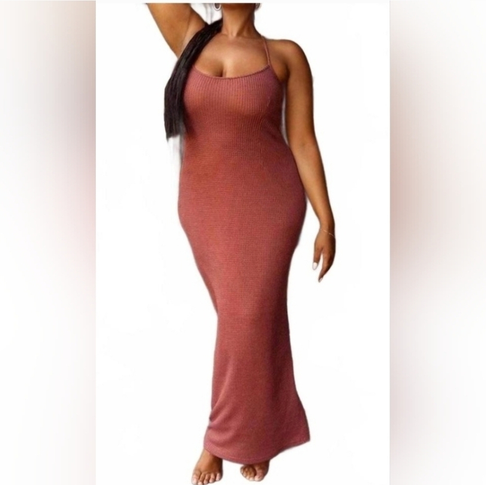 NWT Plus PrettyLittleThing Dusty Rose Waffle Knit Dress
